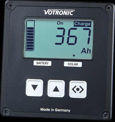 Enthaltene Komponente: Votronic LCD Energy Monitor CI Display – kein Foto des vollständigen Sets